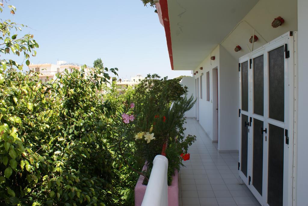 Stam & John Apartments Кос Экстерьер фото